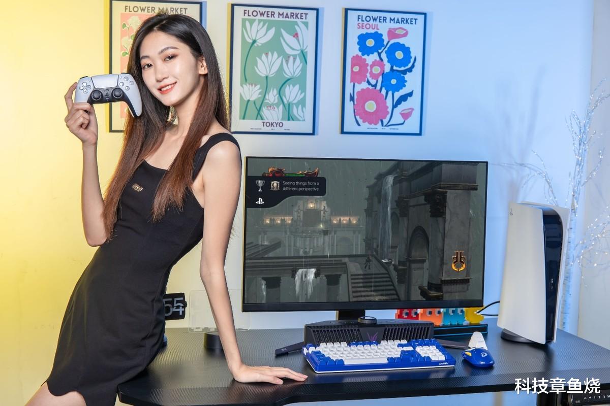 显示器|七夕送好礼，给ta换这台显示器试试“8”