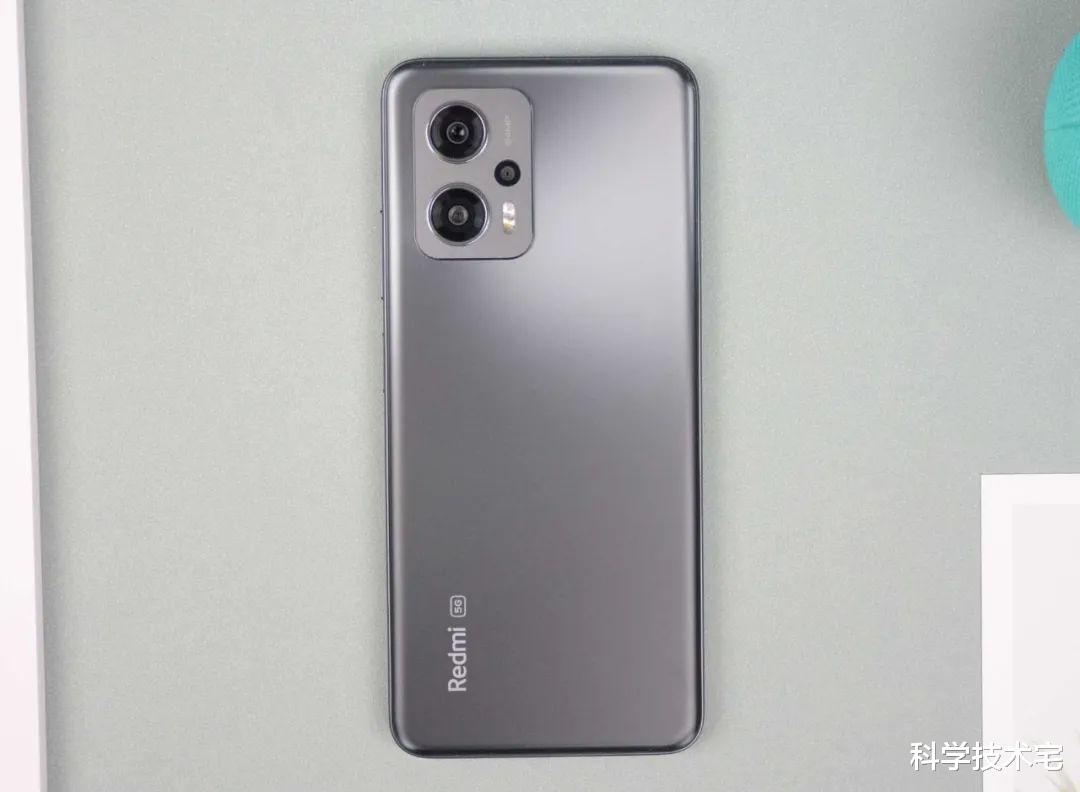 |1699元起步,LCD屏幕+大容量电池,天玑8100手机迎来低价!