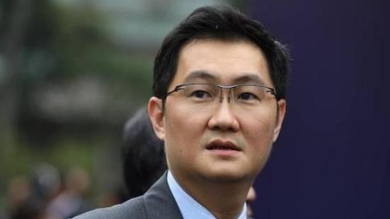 华为|何止华为硬气?中国首富“一声令下”,苹果也没料到会有今天