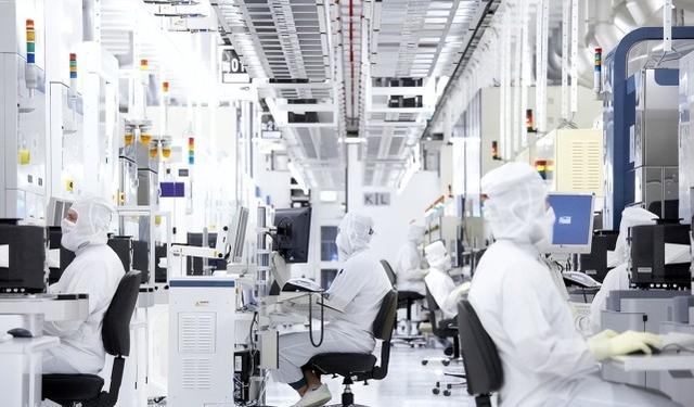 iPhone|同是旗舰,为什么国产难以撼动iphone地位?中国制造何时能崛起?