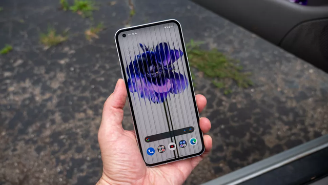 国产手机|Nothing Phone 1给国内手机品牌上了一课,别再做雷同手机了