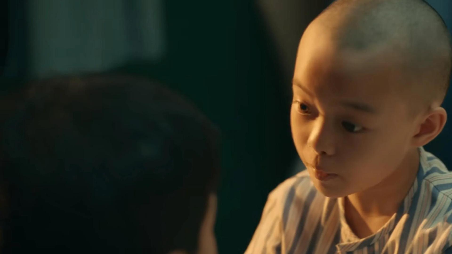 亲爱的小孩|《亲爱的小孩》太催泪：任素汐猛夸聂远，但太可惜，禾禾原型已去世10多年