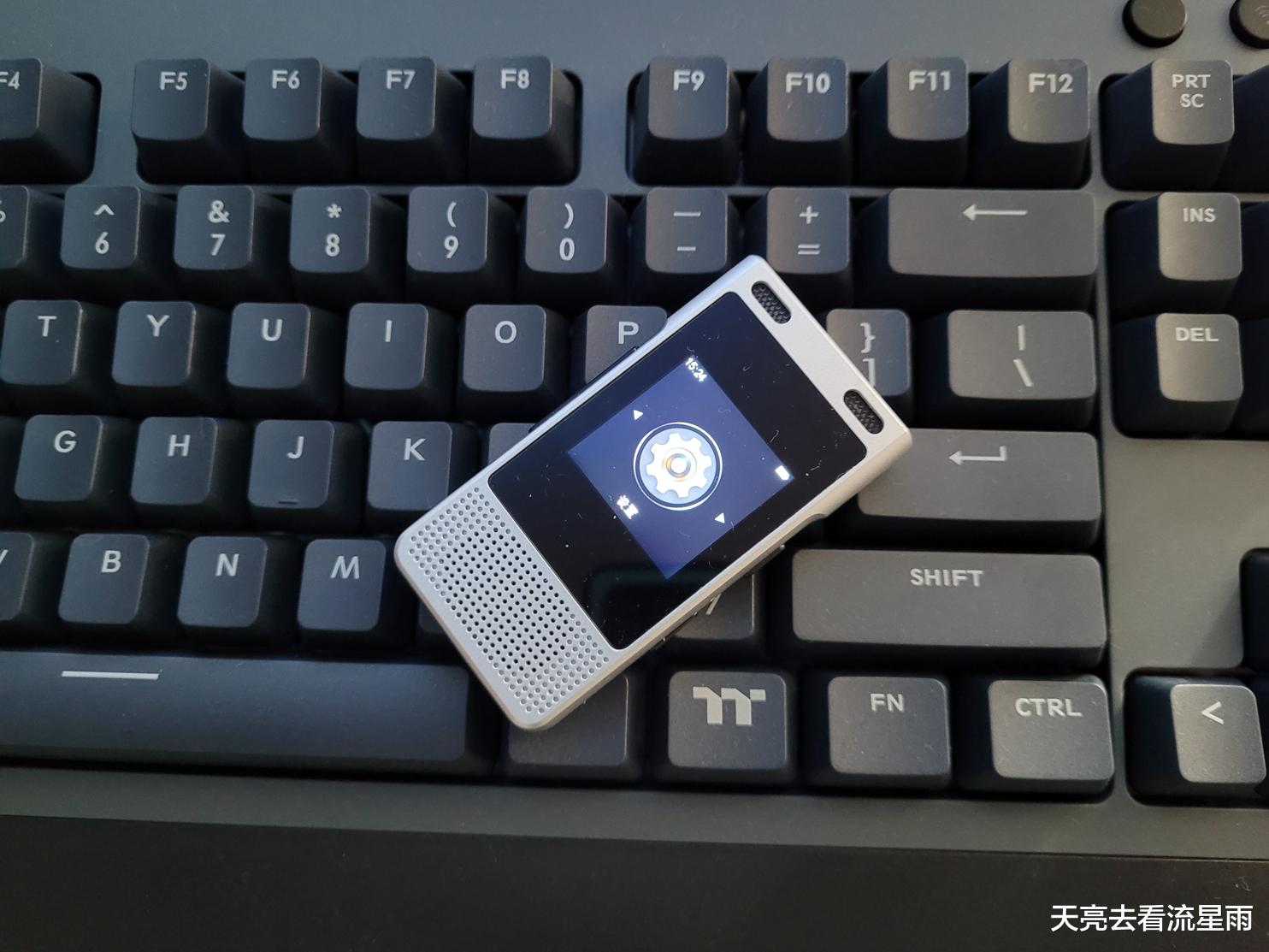 音乐播放器|只能听歌学英语，一款不会影响学习的音乐播放器