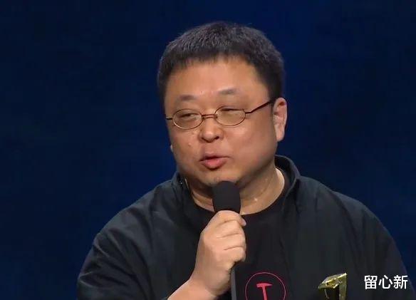 罗永浩|罗永浩：越是正直的人，20多岁到30岁越难办事，因为不会拍马屁