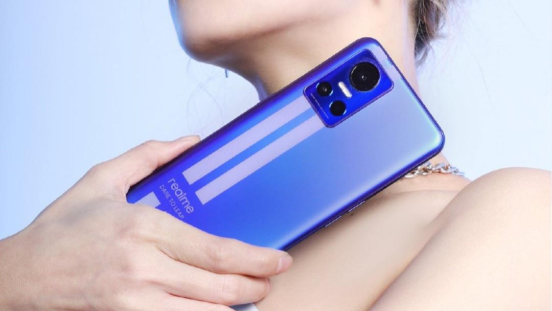 realme|150W+独显！realme新机来了：这手机才是王炸！