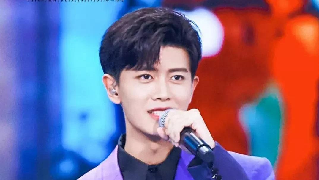 易烊千玺|长相耐看的男星，只服这7位！初见其貌不扬，再见如同“换脸”