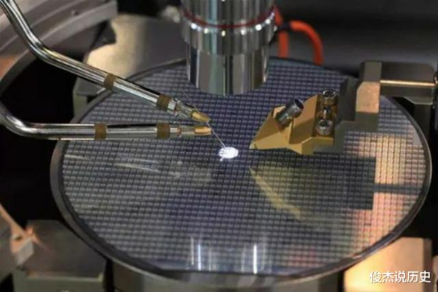 芯片|芯片制造实现关键“破冰”,中国电科官宣,副总工:华为非常兴奋