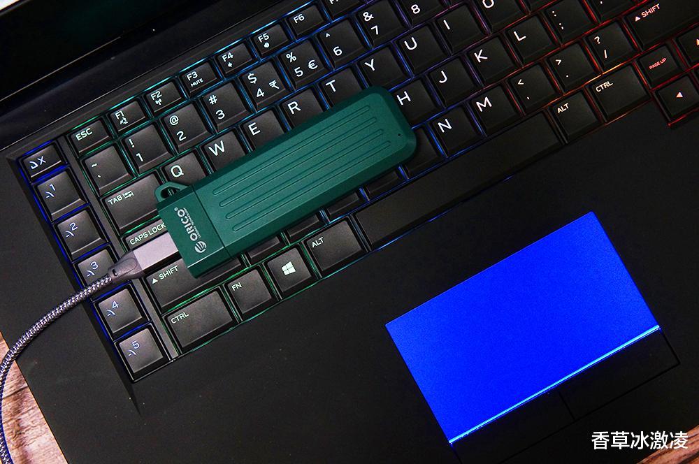 固态硬盘|超轻便携,畅享移动办公:ORICO m.2移动固态硬盘盒评测