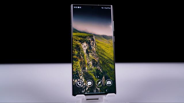 三星|要換手機了，比較在意顯示效果，有什么屏幕比較好的旗艦機推薦？