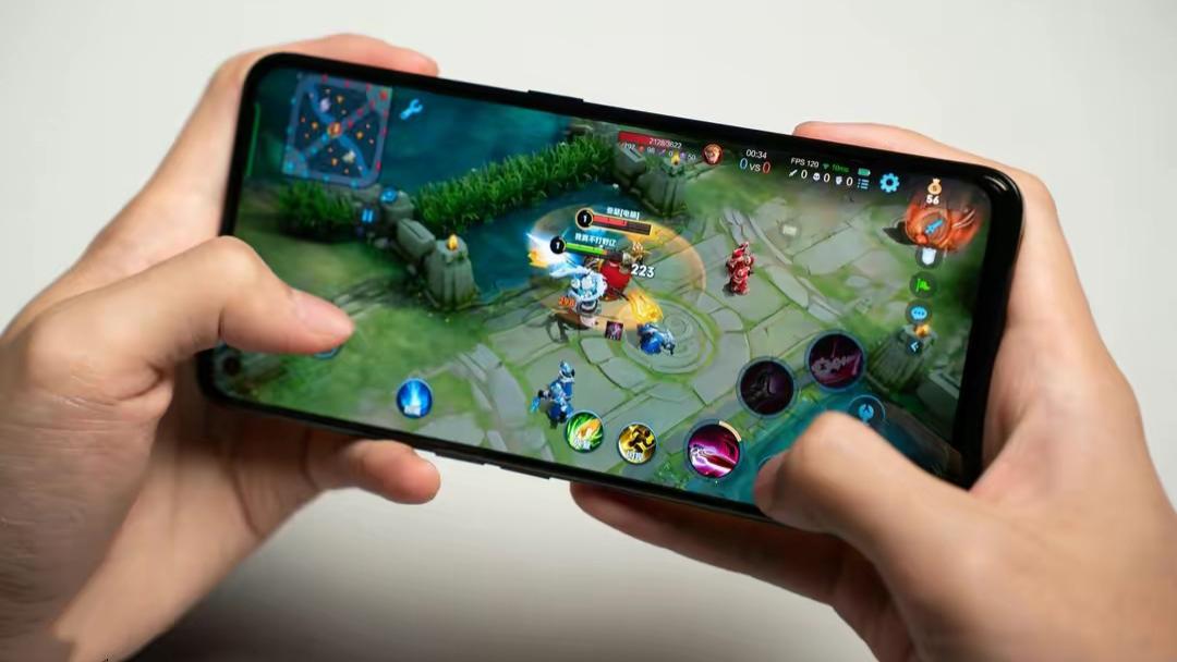 华为Nova|重回低价1699元，骁龙870+三星E4屏+五千电池，realme再次发力了