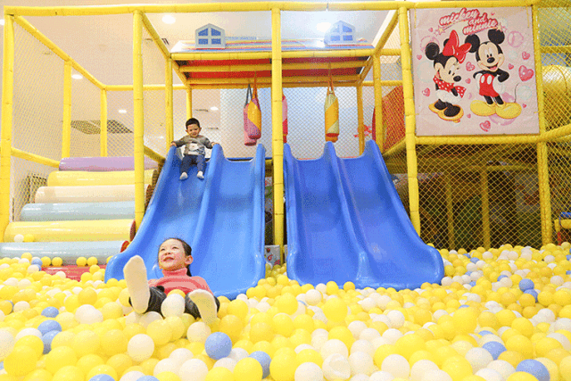 武魂|夏日活动上新:四季花海梦幻灯光节+海狮特技秀上线,周末见