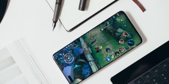 荣耀magic|格局远大，荣耀Magic5Pro启用18G+1TB存储，七千出头有人买吗？