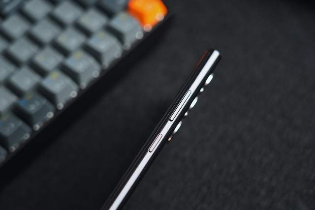 三星|和水货同价了?三星S22 Ultra到手价7699元,顶级旗舰价格跳水