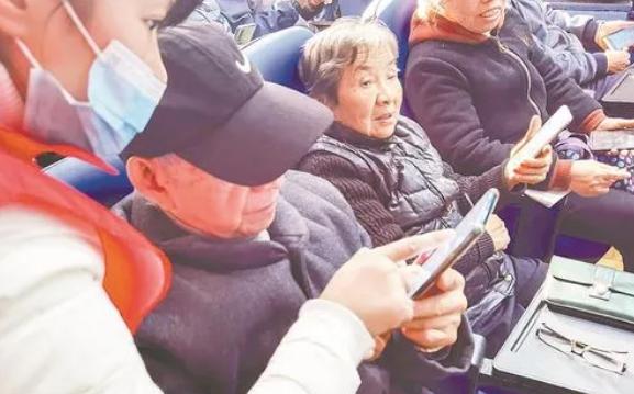 微信|手机里面的“个性化推荐”，来源是根据什么？内行做出解释