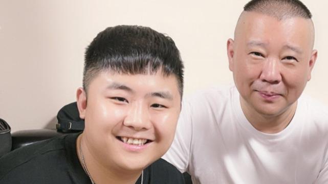 相声|刘鹤安首度回应与张鹤擎16年搭档裂穴，话里有话引人唏嘘