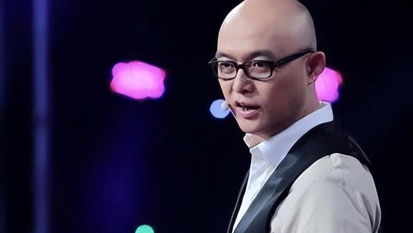 非诚勿扰|站“非诚勿扰”5年，爆灯无数却从来不牵手，最终被孟非“轰”下台