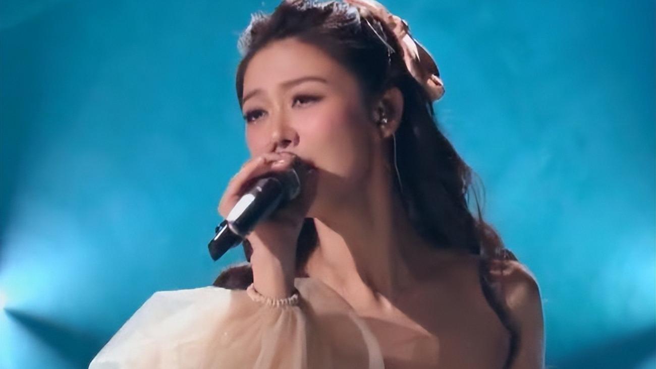 郭采洁|《浪姐3》初舞台网友点赞排名：王心凌断层第一，郭采洁爆冷垫底