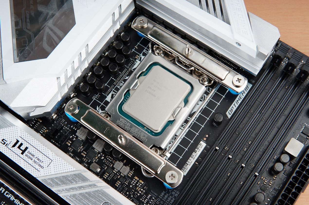 散热器|颜值新秀，超频三东海双子星S9 EX性能实测