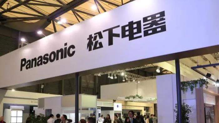 松下|这“尴尬”品牌，周围皆是松下、公牛大牌，却靠12元多面立体插座崛起