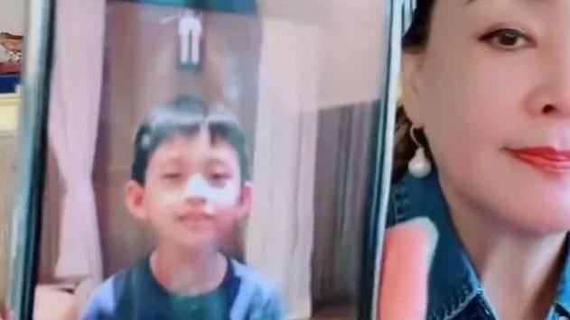 张兰|大S给前婆婆视频庆生，张兰直播表态度，网友：这才是当妈的样子