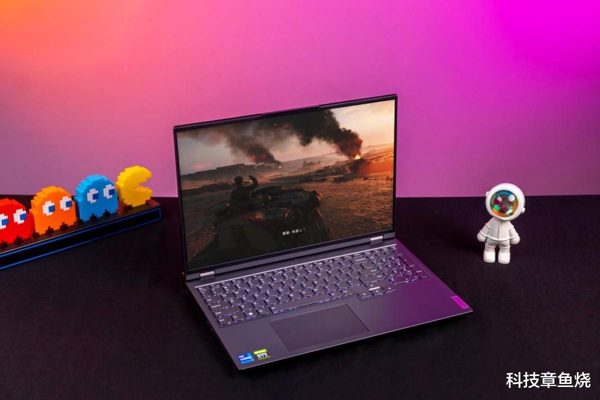 键盘|众望所归的同级标杆，拯救者Y9000P真的能处