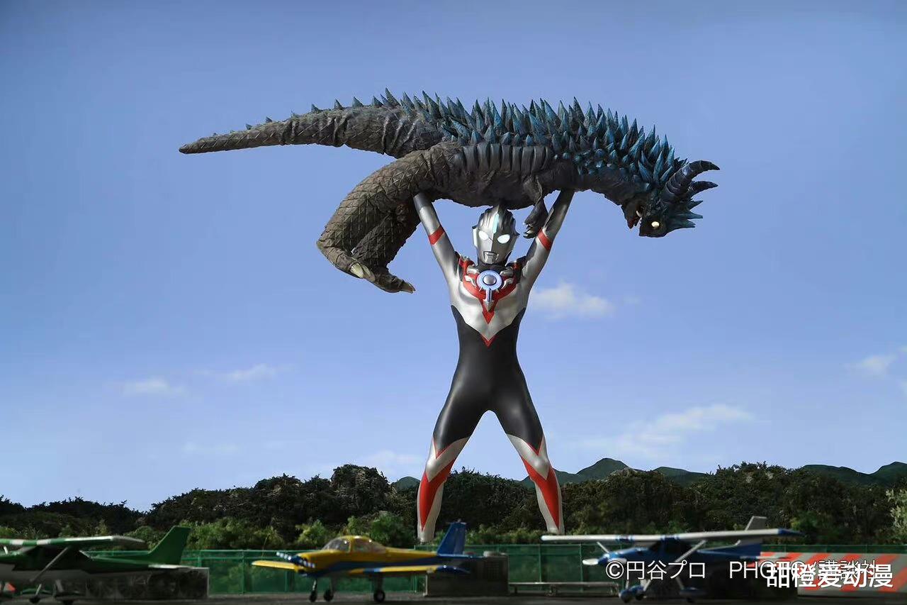 欧布奥特曼|德凯奥特曼:百慕拉和夏普雷再次同台,完美致敬欧布奥特曼!