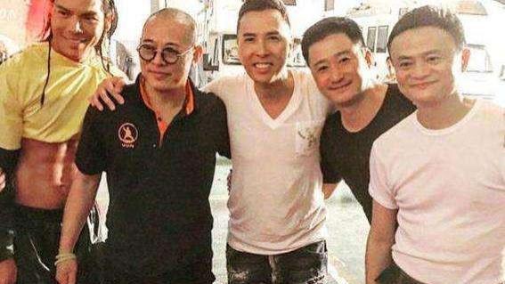 李连杰|洪金宝评价《功守道》：有钱是大哥，但大家不是冲马云的面子去的