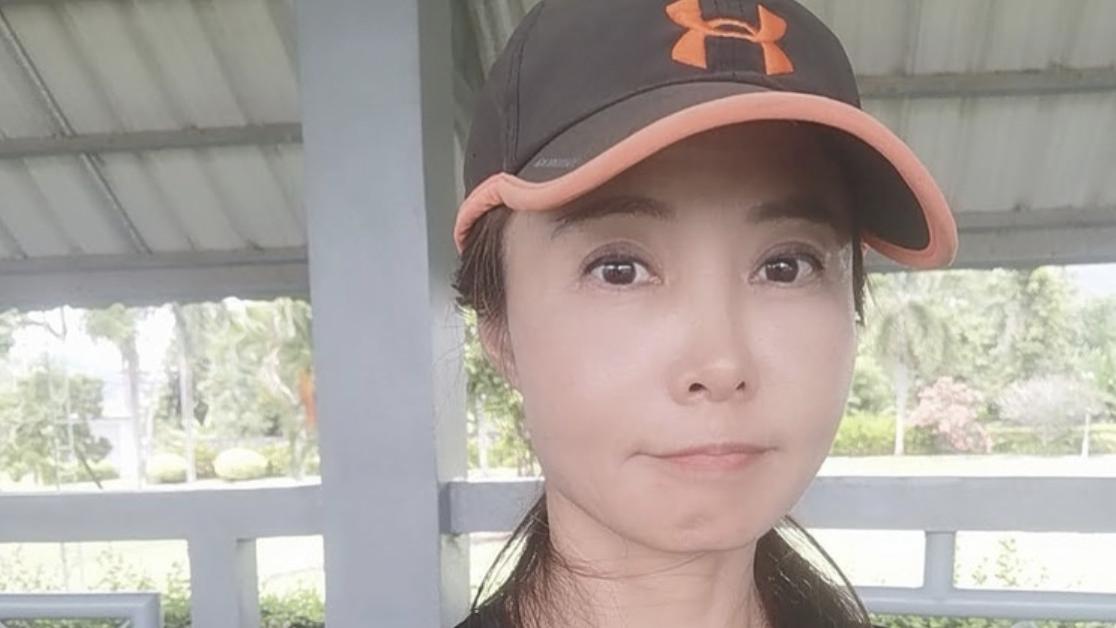 巴图|53岁女星自曝户籍被注销，因疫情两年未返台，与法籍丈夫长居泰国