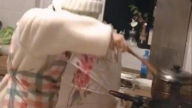 宝贝|“娘求求你别做饭了！”90后妈妈的节日大餐，孩子直呼崩溃