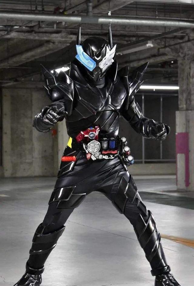 |假面骑士geats冬季剧场版海报公开,强化形态的能力蛮有意思的!