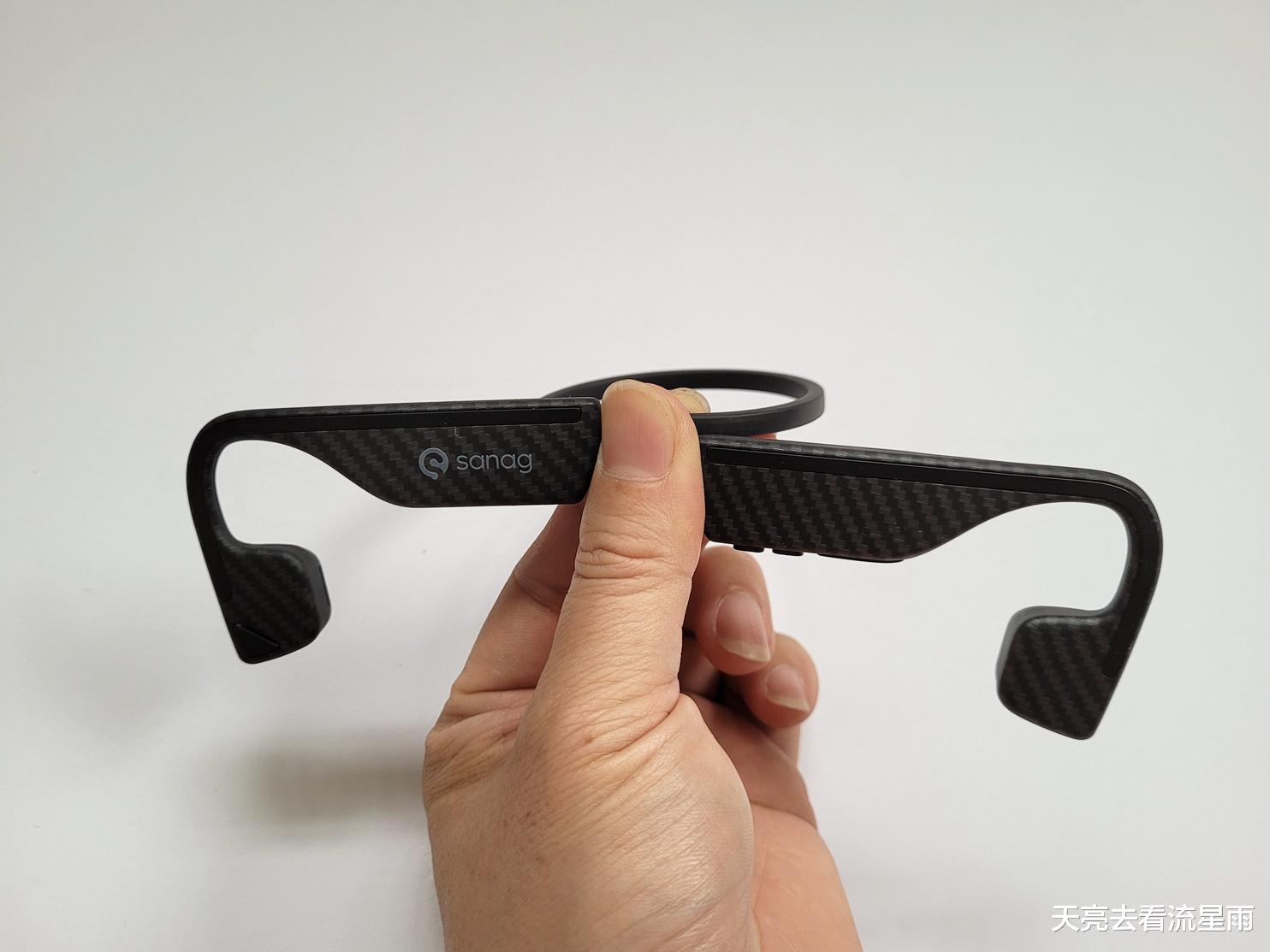耳機(jī)|內(nèi)置64GB存儲(chǔ)，sanag塞那氣傳導(dǎo)耳機(jī)上手體驗(yàn)