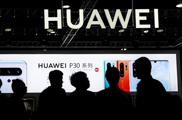 雷柏|手机销量下跌20%背后:华为小米OV谁会成为掉队者?