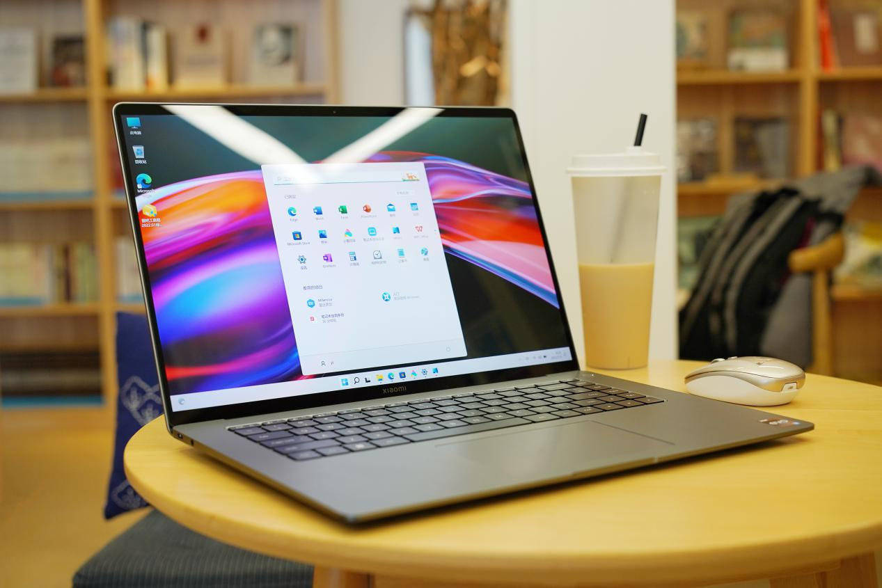 英伟达|8月OLED笔记本怎么选？综合硬件、口碑和体验，只给你推荐这三款