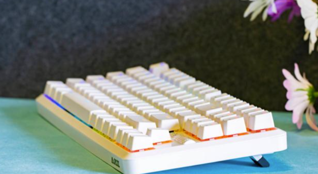|黑爵热插拔蓝牙机械键盘半价秒杀