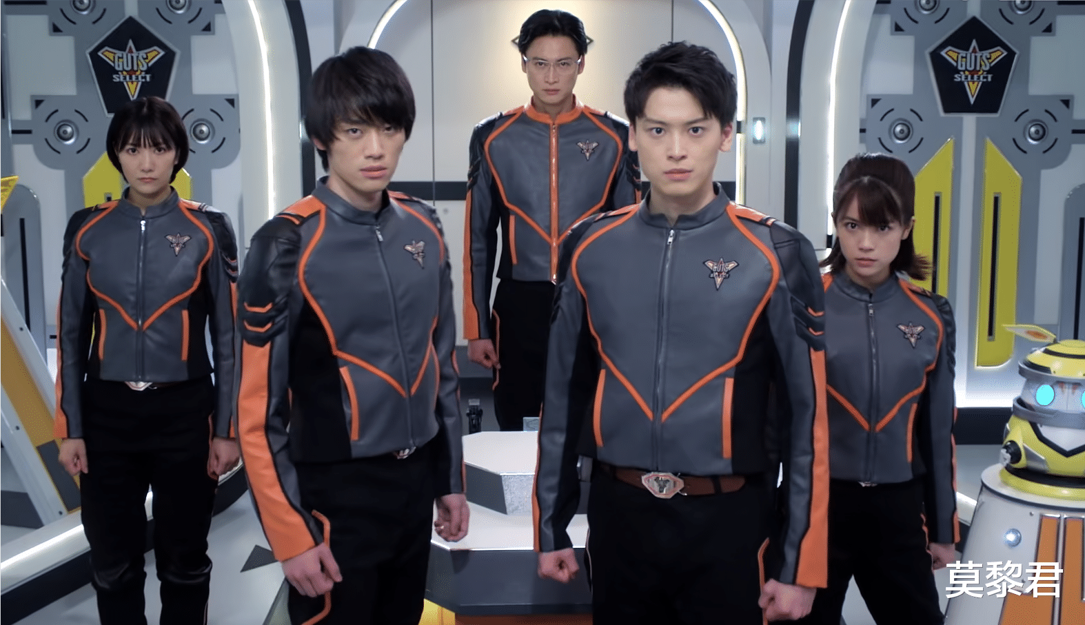 克比|德凯奥特曼第1集:匪夷所思,我在怪兽肚子里遇见了奥特曼!