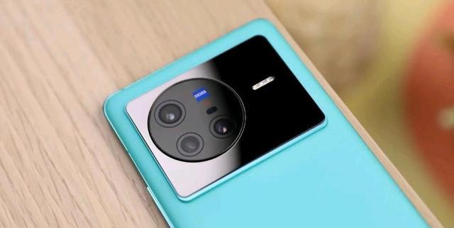 |10块钱的优惠也是优惠,vivoX80系列释放福利,被指太抠门!