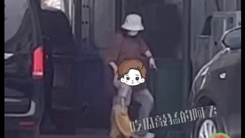 朱亚文|刘诗诗儿子惊喜探班！她一秒“变脸”，瞬间真实表情全被拍