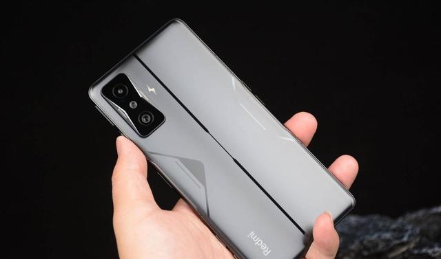 红米手机|骁龙8+120W+6400万像素:红米顶尖旗舰价格跌至新低,卖完就下架