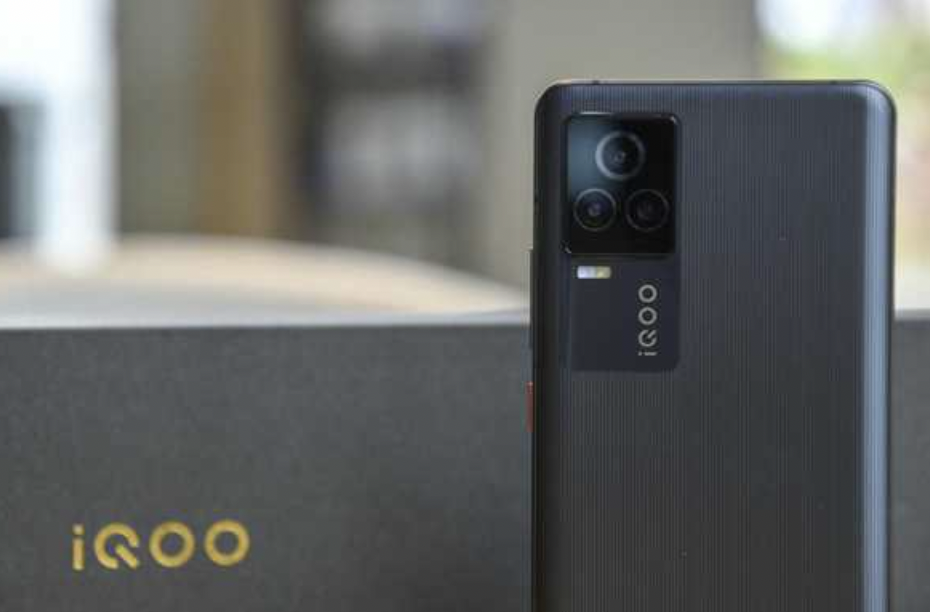 芯片|值得推荐的3款“千元旗舰”手机，公认极致性价比，口碑也很不错