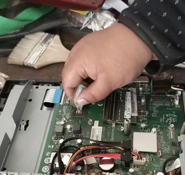 OPPO|“最惨”淘宝店主,和命运对赌创业13年,终于逆袭了