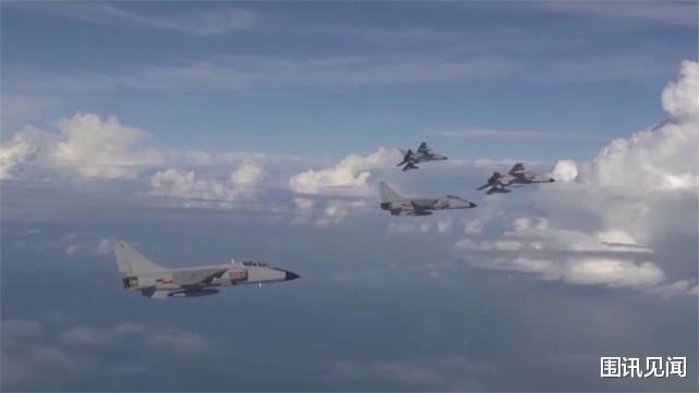 美军模拟演练偷袭东风快递,中国立马上演收割美军航母编队的战法
