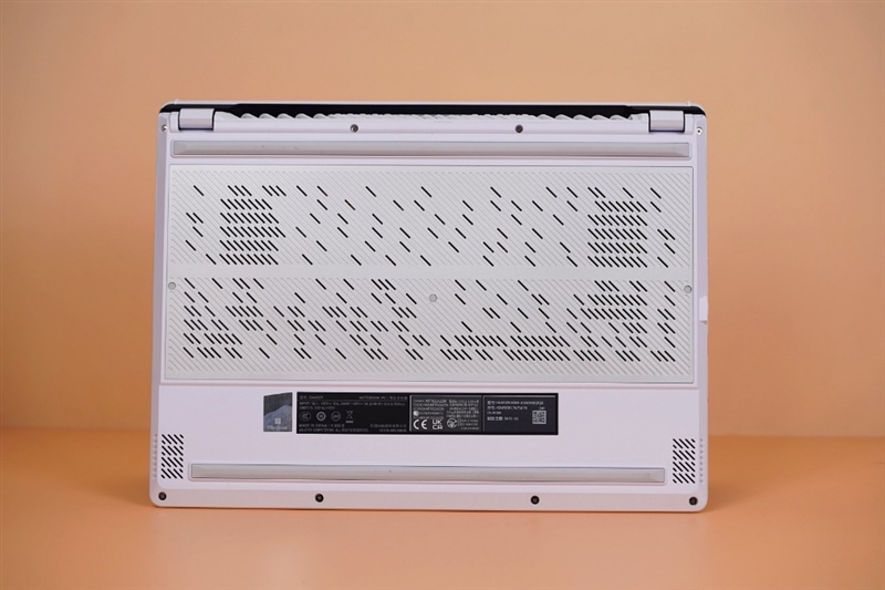 iPhone|锐龙6000笔记本评测!独显碾压RTX3060、集显掀翻MX450