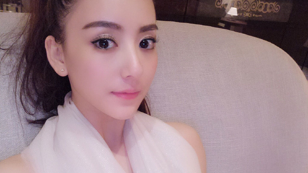 郭富城|刘德华请客没带钱要郭富城来救急，没空来的郭富城，一招缓解了他的燃眉之急！