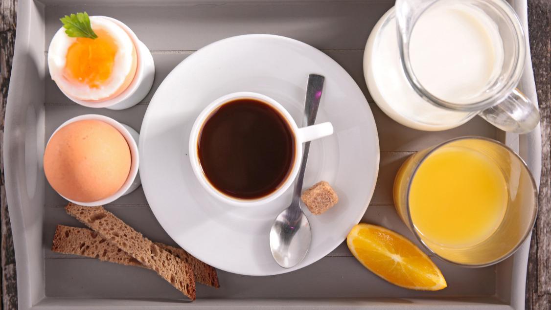 医生|牛奶富含激素，对身体有害，严重或会致癌？那是你没有选对