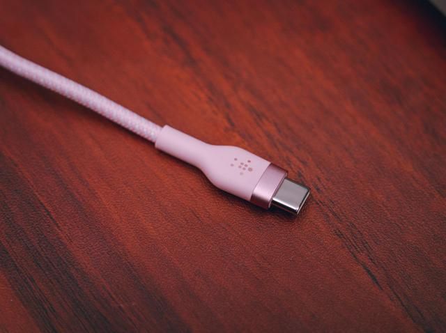 苹果|外设既要功能也要颜值——苹果党的桌面好物推荐