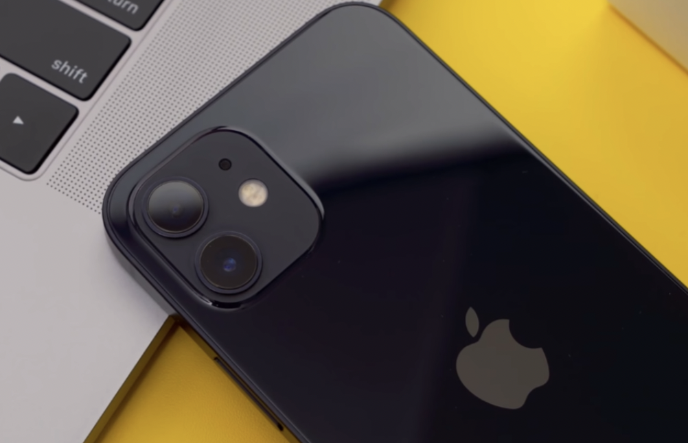 小鹏g9|如今2022年，iPhone12还香吗？沦为3000元档值得入手吗？