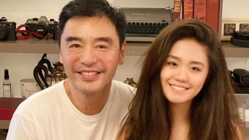 钟镇涛|钟镇涛女儿被3所名校抢着要！对着镜头激动大哭，老爸直言太骄傲