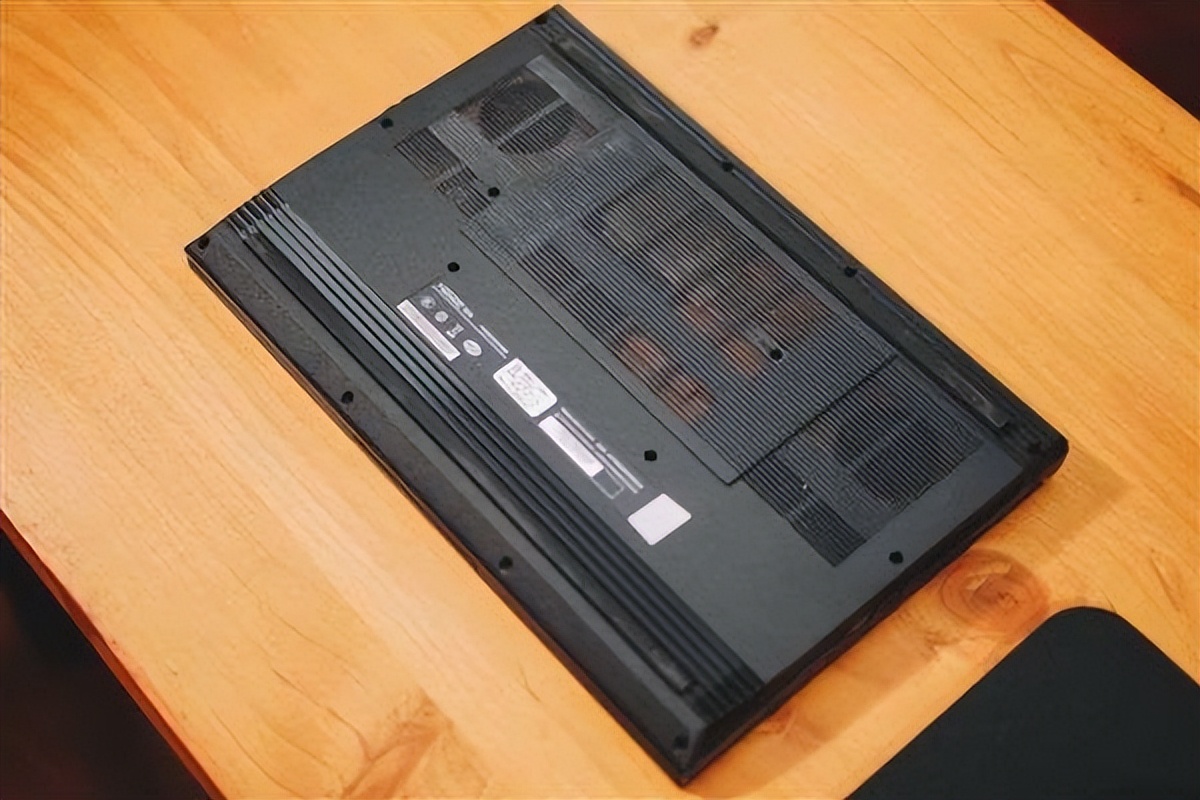 游戏笔记本|战神Z7-DA5NS游戏笔记本:配置全面均衡 轻松应对各种场景需求