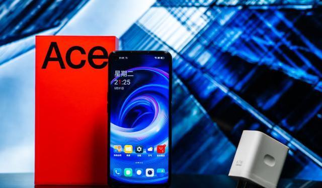 郭为|一加也有性价比,天玑8100+LCD屏+X轴马达,还有五千毫安大电池!