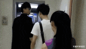 八神庵|“为什么八神庵腿上要绑绳子呢?”